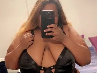 Imagen de perfil de modelo de cámara web de Rosemym88