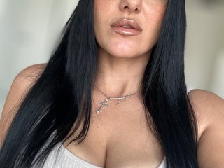 Imagen de perfil de modelo de cámara web de YourDark_Desire