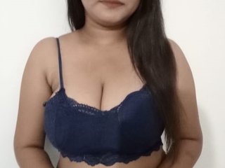 Imagen de perfil de modelo de cámara web de IndianMoumita25