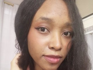 Anniiemiller profilbild på webbkameramodell