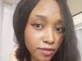 Image de profil du modèle de webcam Anniiemiller