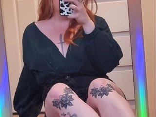 CurvyRed_X profielfoto van cam model 