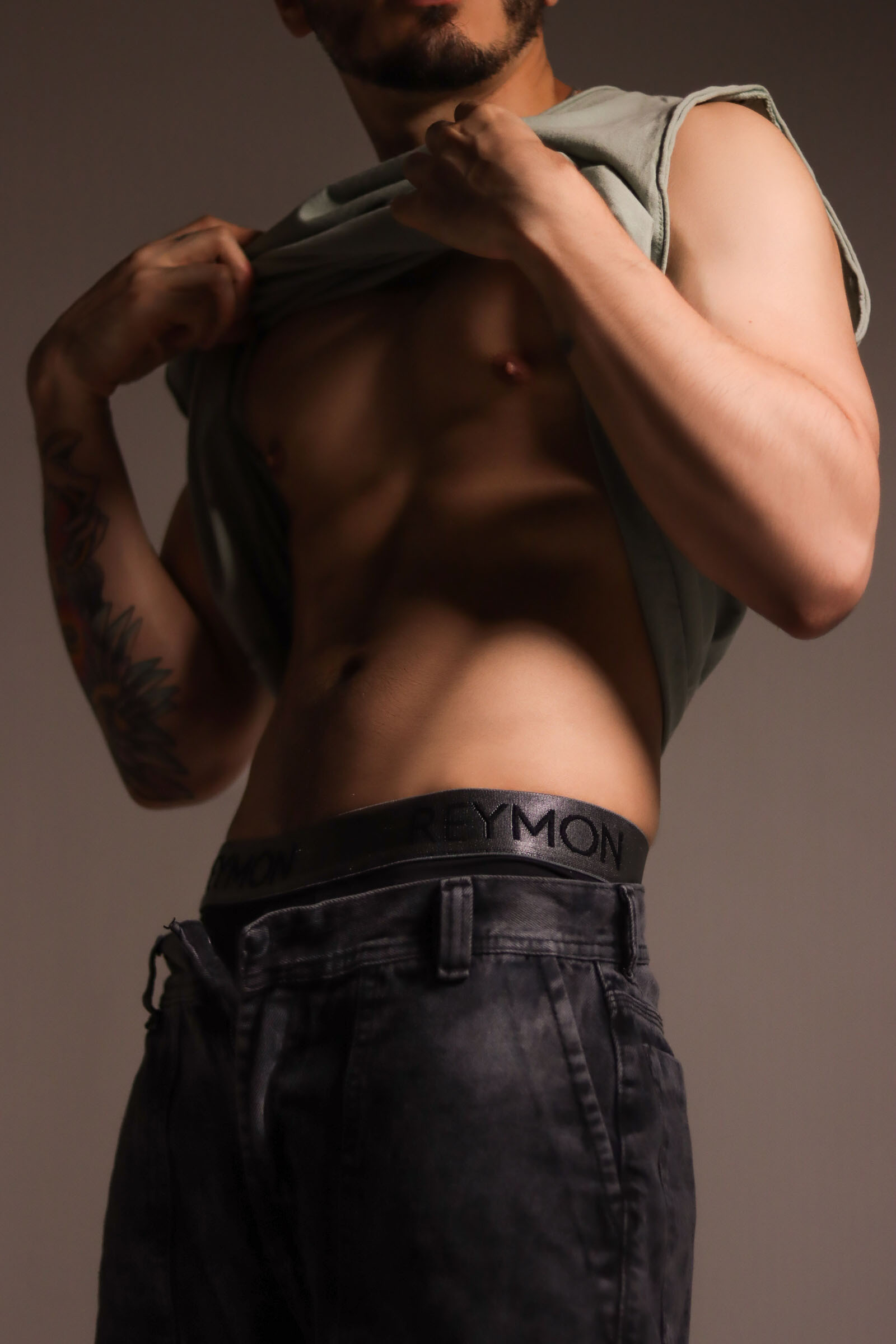 Intérprete AndrewGrantt Foto 2