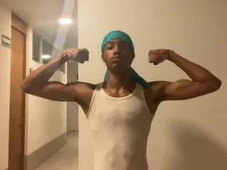 BlackBullTitus profielfoto van cam model