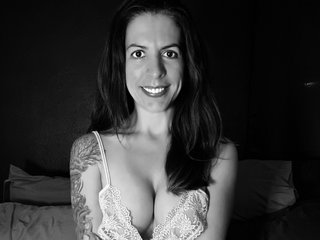 InkedNerdyNaughty immagine del profilo del modello di cam