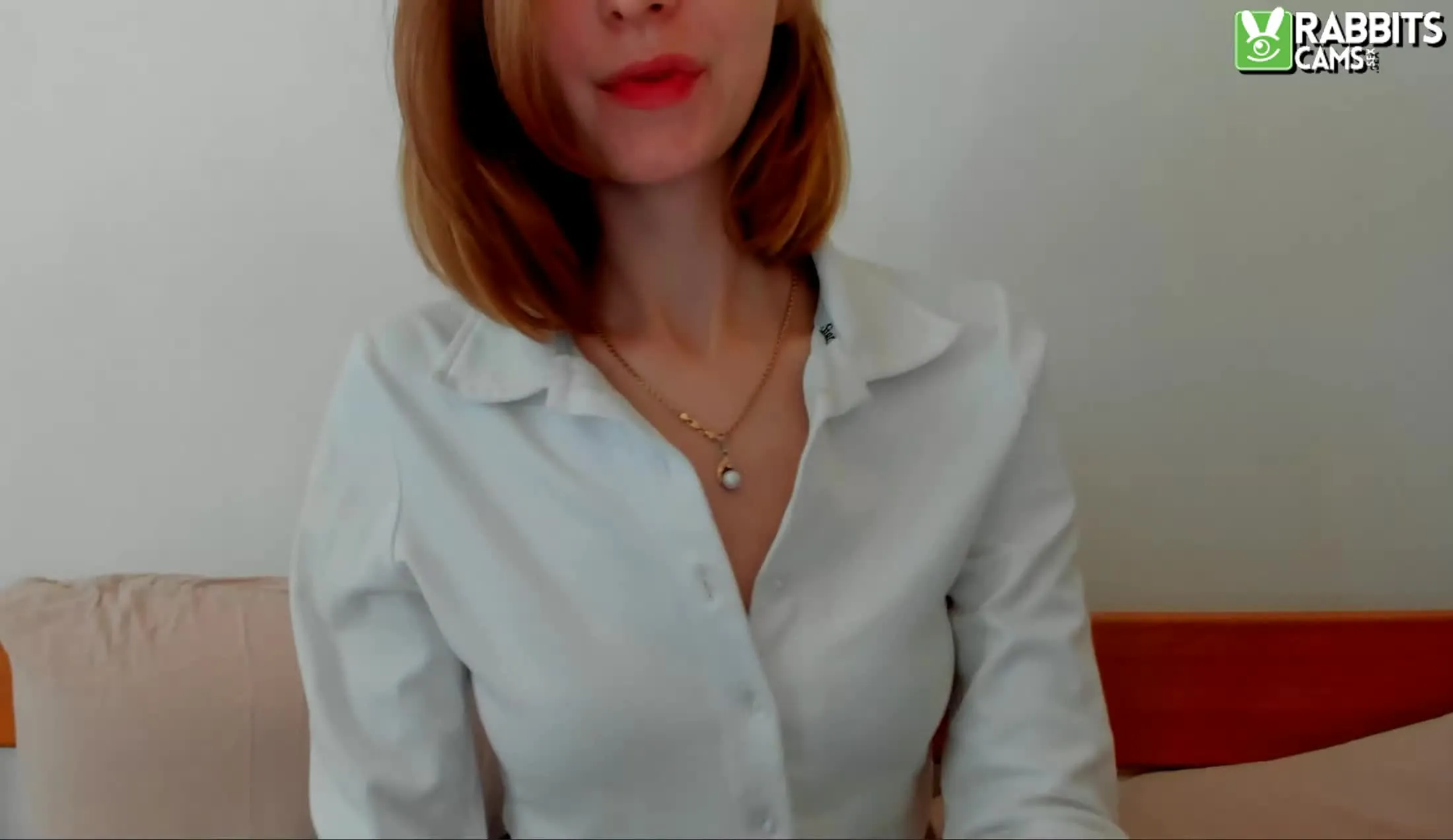 Intérprete LinaSarcastic Video 1