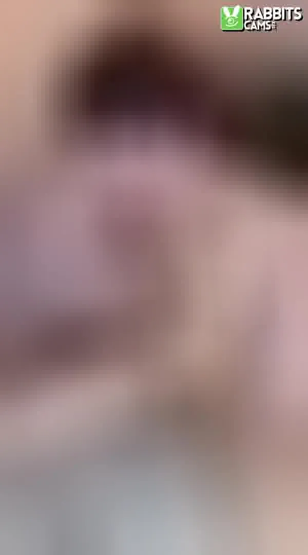 Artist EMILYY_ROSE Video 4