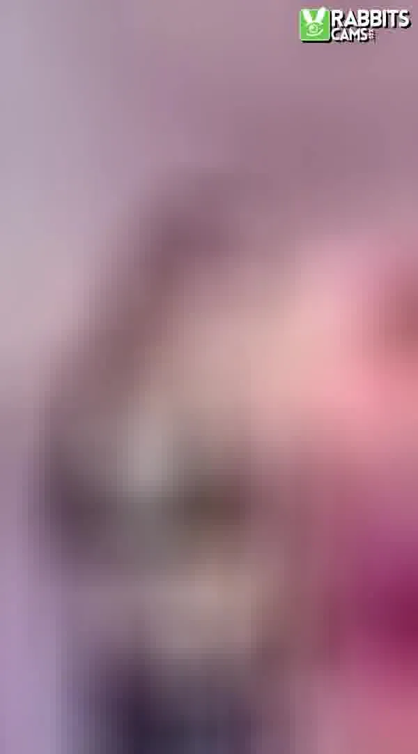 Artist EMILYY_ROSE Video 3