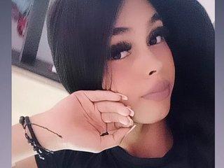 baby_dani18 profilbild på webbkameramodell 