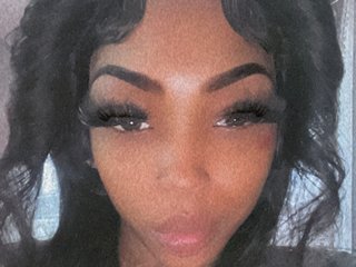 Image de profil du modèle de webcam NeekiahhLove
