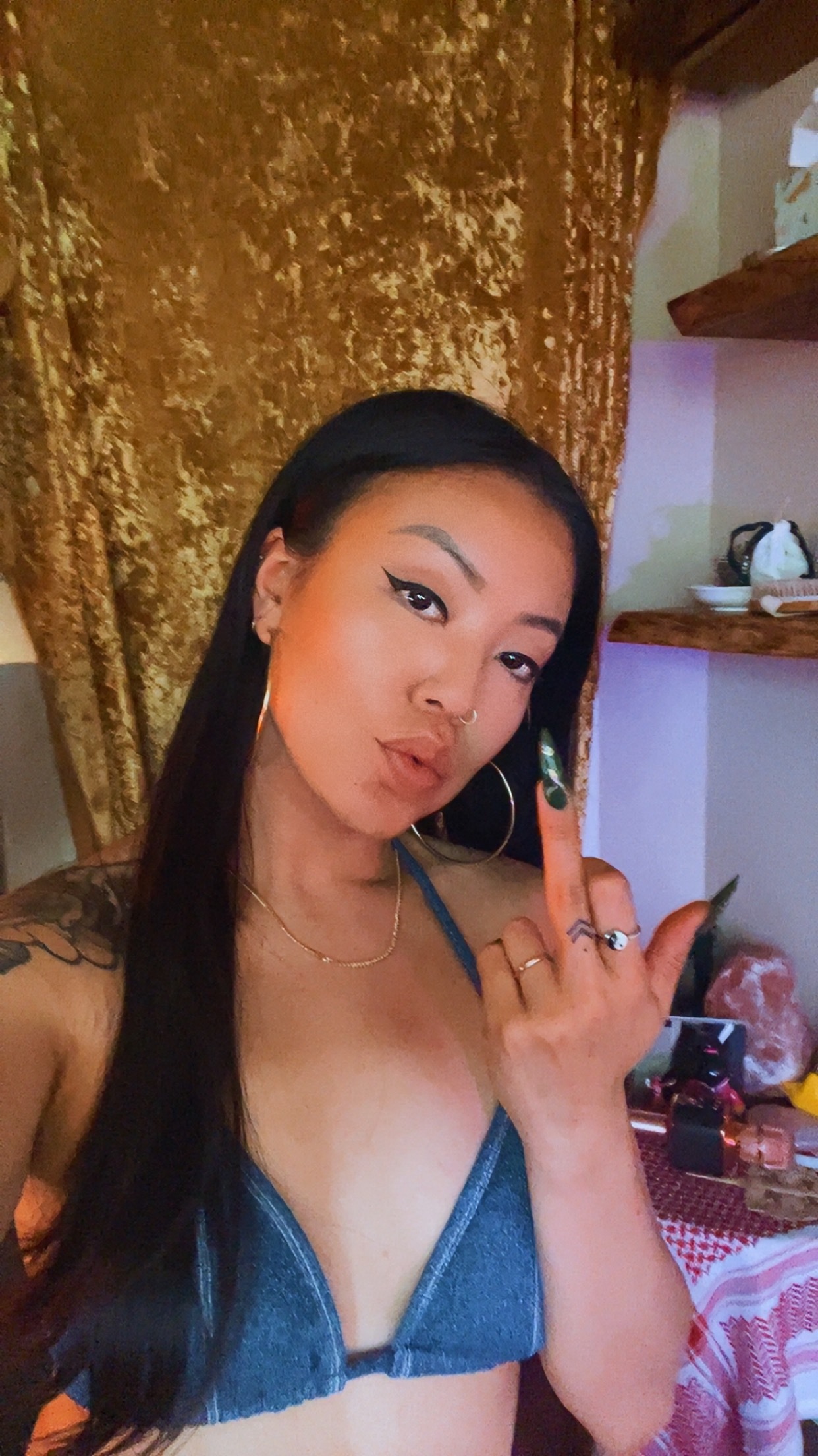 Interprete PriestessWu Foto 4