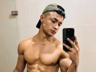 Image de profil du modèle de webcam Esteban_Stud