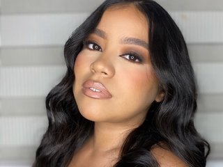 little_nova cam model profile picture