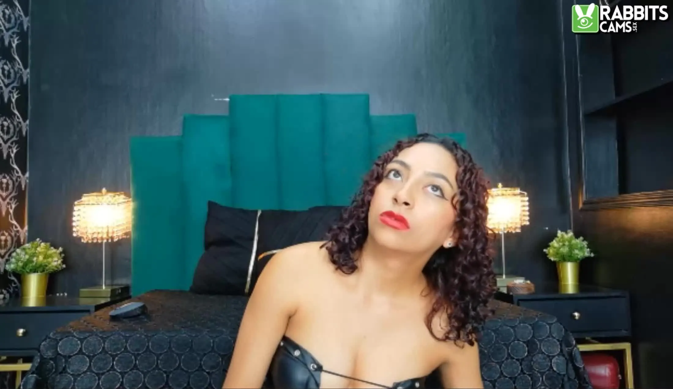 Performer CristalWright Video 1