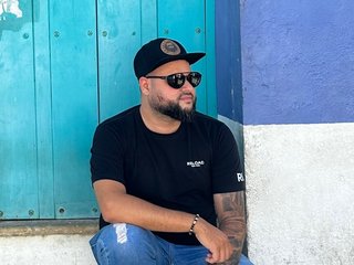 Pompiliop cam model profile picture 
