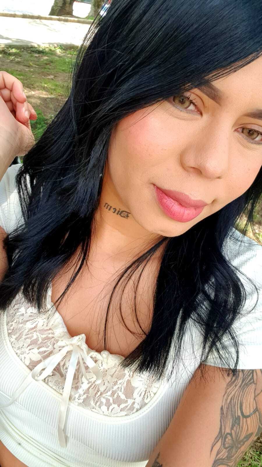 Darsteller DakotaMonroe33 Foto 3