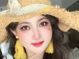 Image de profil du modèle de webcam Camellia_zzz
