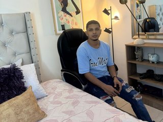 richardrollins Profilbild des Cam-Modells 