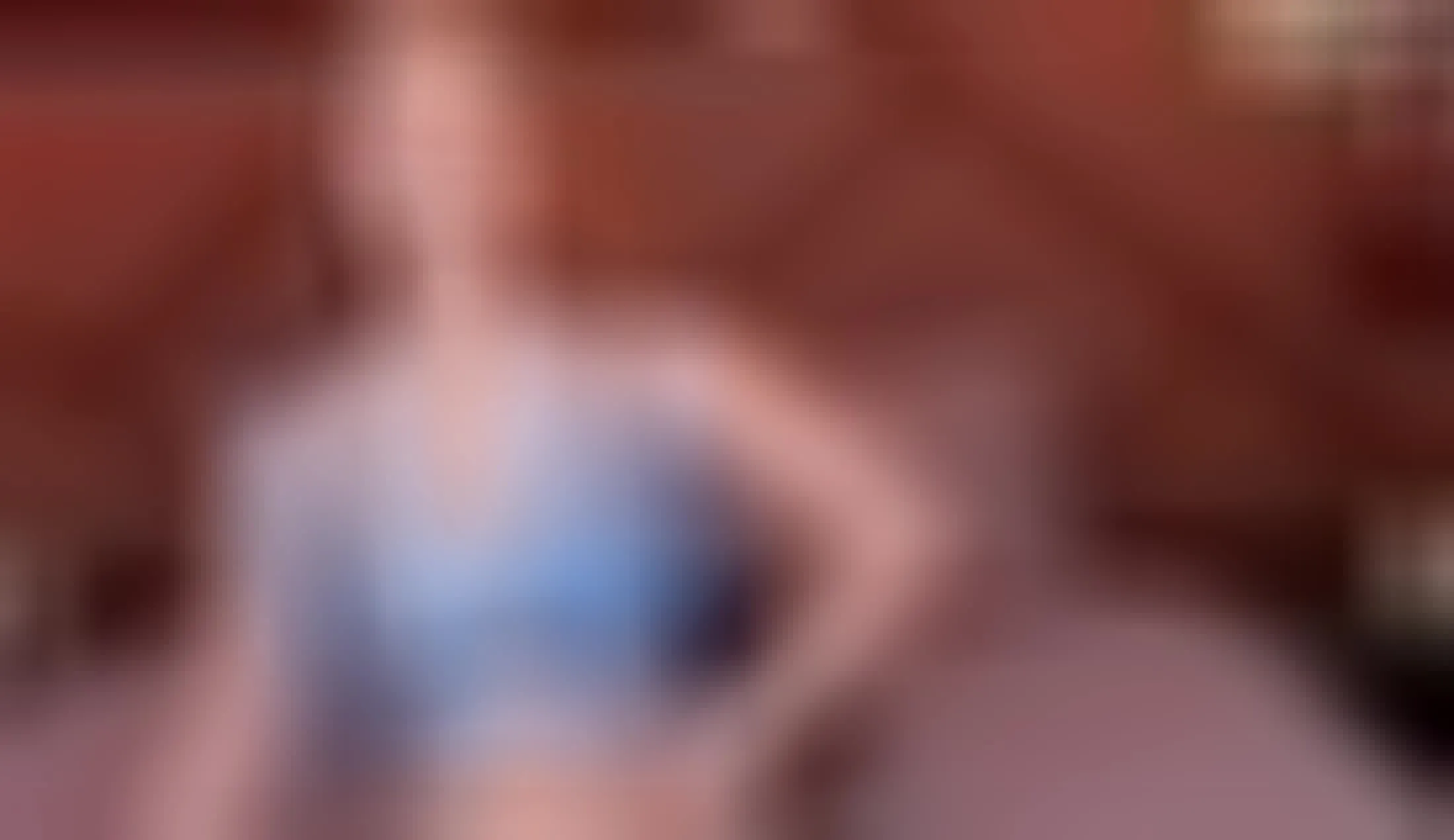 Artist Annie_Gate Video 1