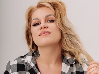 Imagen de perfil de modelo de cámara web de VladaVladaa