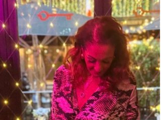 Bronze_goddess profielfoto van cam model