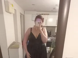 Image de profil du modèle de webcam BustyBeau89