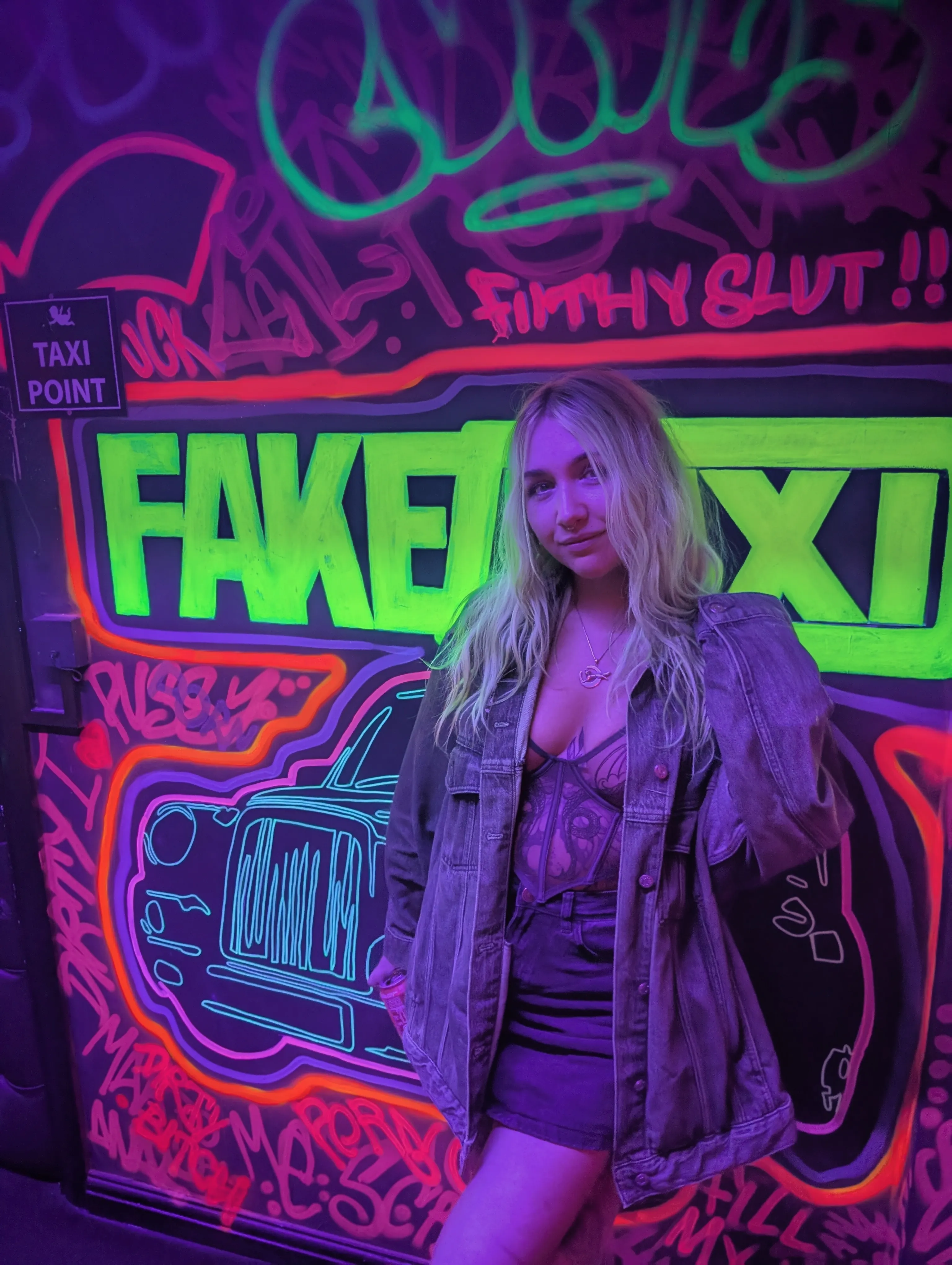 Artist FreyaRose_X Foto 2