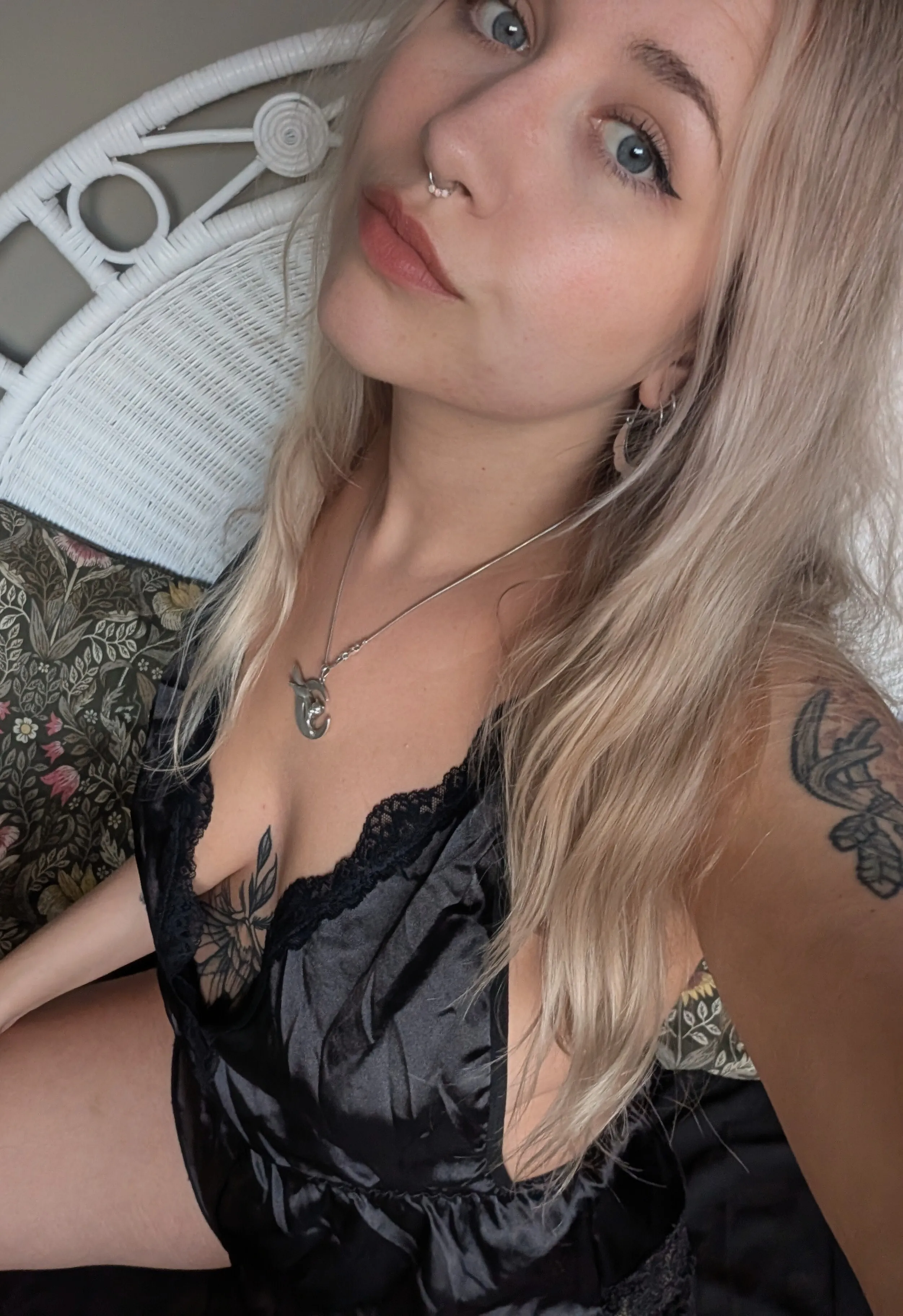 Artist FreyaRose_X Foto 4