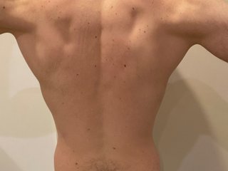 NaughtTim profilbild på webbkameramodell 