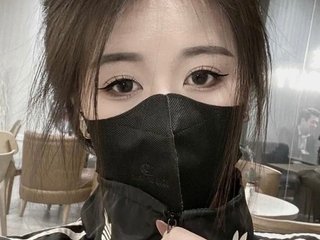 Imagen de perfil de modelo de cámara web de Azleza99
