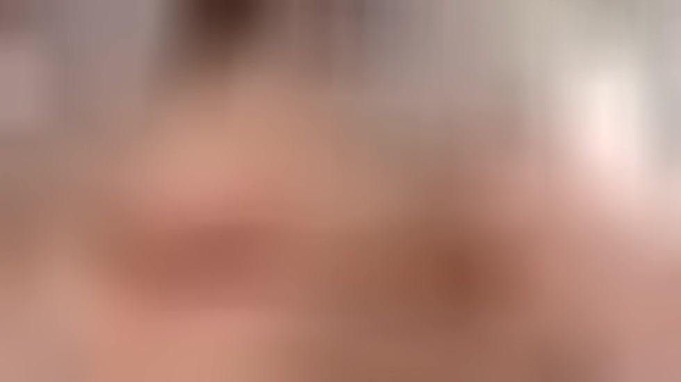 Intérprete mia_kisses22 Video 1