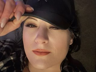 Foto de perfil de modelo de webcam de MiriZistable 