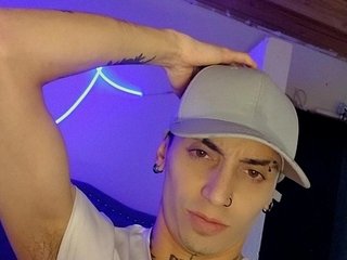 ALEJO_GREYX