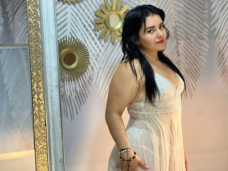 Interprete ISSA_CURVYHOT Foto 6