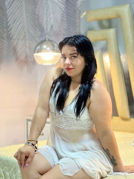 Interprete ISSA_CURVYHOT Foto 5