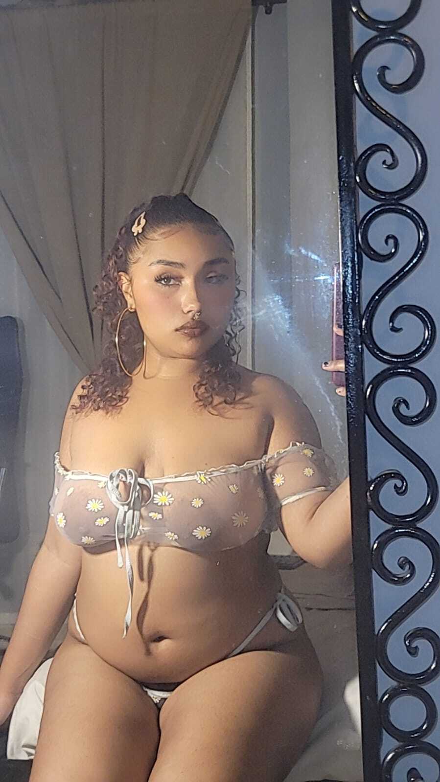 Artiest HoneyyBrowny Foto 10