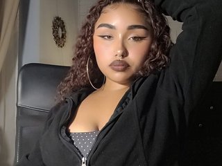 HoneyyBrowny cam model profile picture