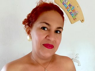 Imagen de perfil de modelo de cámara web de Maaya_Milf