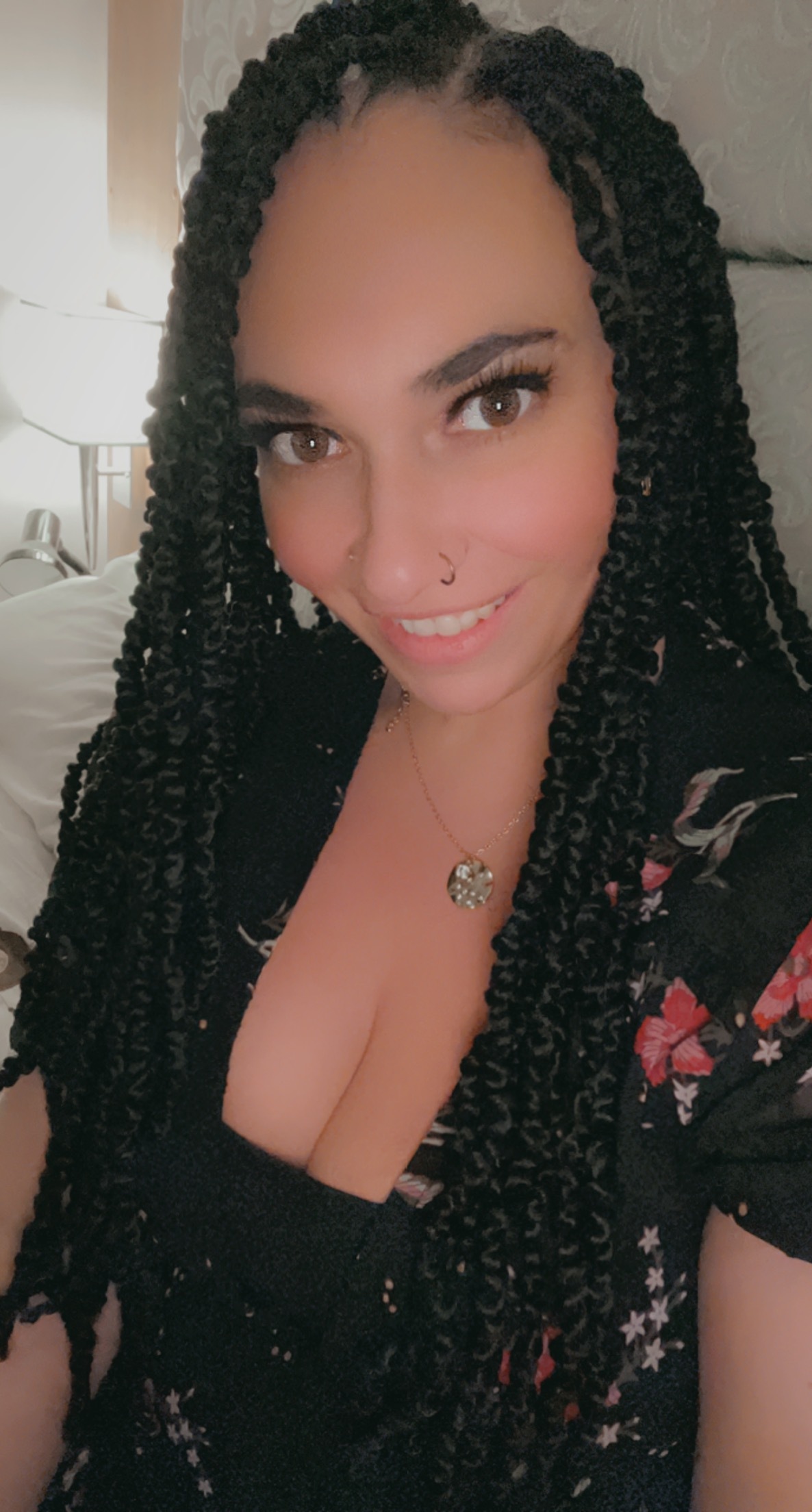 Performer MilfMillie Photo 7