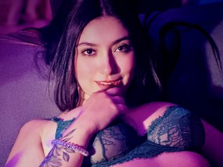 Lucy_Stong profilbild på webbkameramodell 