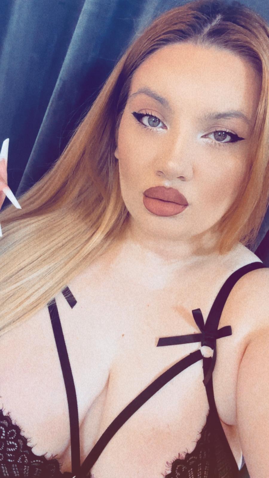 Utøver MelanieBrownn Bilde 5