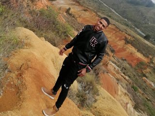 Sr_bragaelThompson Profilbild des Cam-Modells 