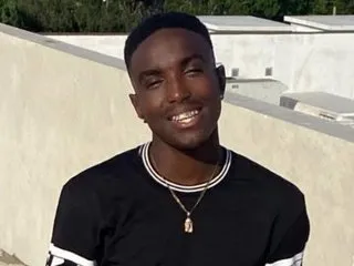 Imagen de perfil de modelo de cámara web de BlackCock080800