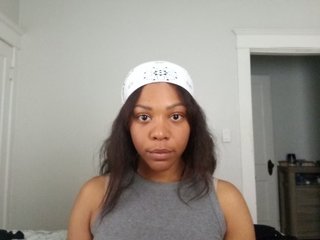 Imagen de perfil de modelo de cámara web de kenli_s25