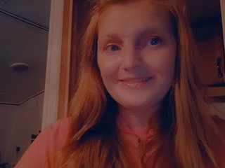 StrawberryRedShortcake cam model profile picture