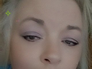 Imagen de perfil de modelo de cámara web de HeavenlyDecent