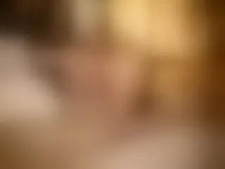 Imagen de perfil de modelo de cámara web de AlysonJohns