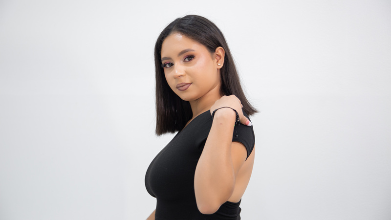 Performer MilaGraf Photo 6