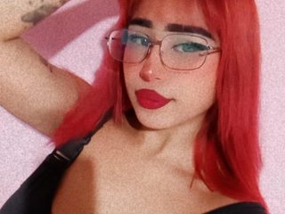 Foto de perfil de modelo de webcam de xenomy 