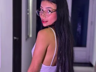 Image de profil du modèle de webcam MADDIE_SKINNY